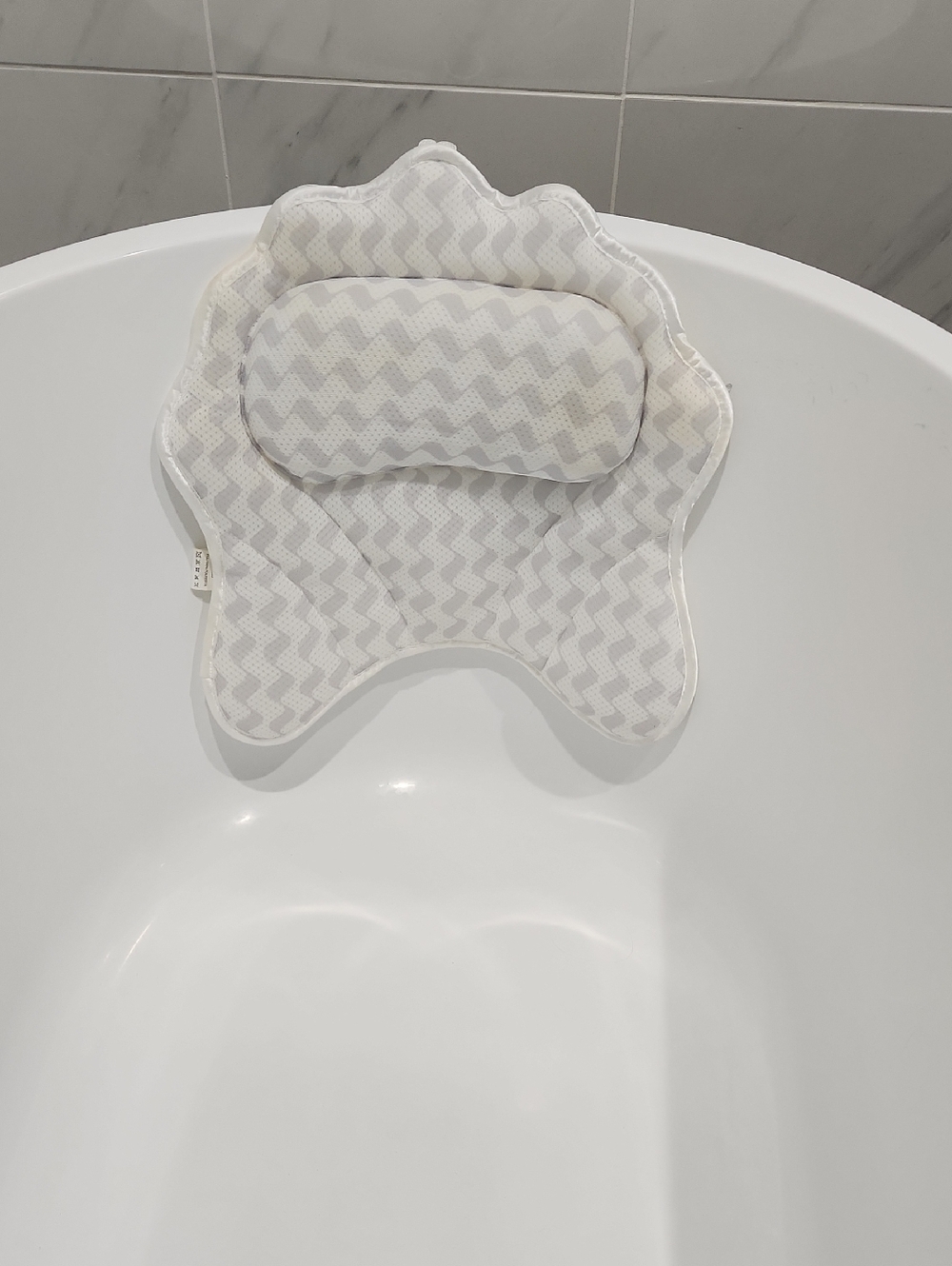 Luxury Bath Pillow/Cushion- White Chevron
